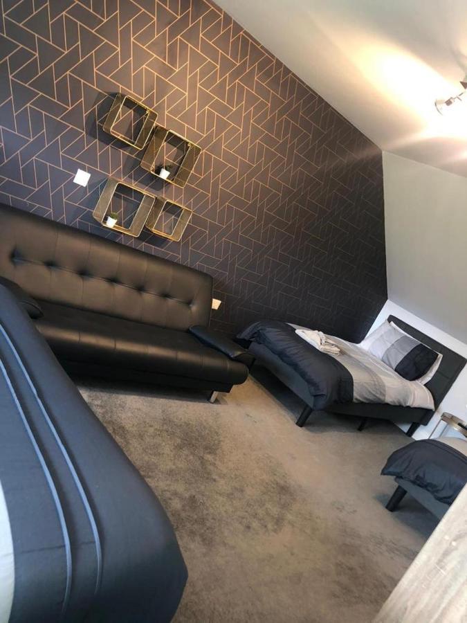 Alcantara- Modern Home With Hot Tub- Sleeps 10 Cromdale Eksteriør bilde
